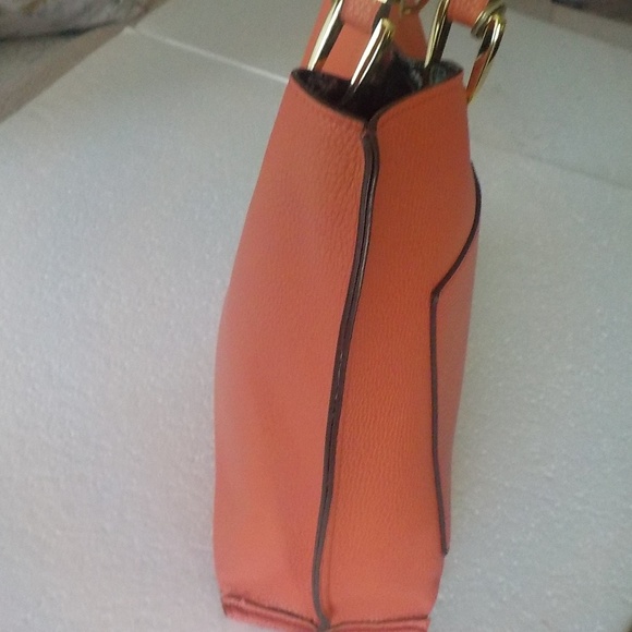 Steve Madden 2 Bag Tote Set - Picture 7 of 16